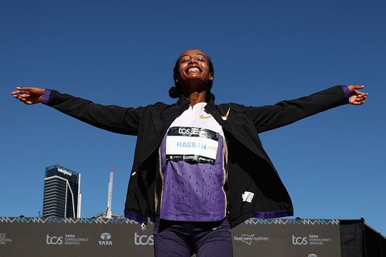 Zorgen voor topatlete Sifan Hassan vlak voor nieuwe uitdaging: 'Dat heeft een maand in mijn botten gezeten'