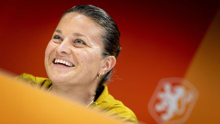 Nederlandse voetballegende (35) neemt vanavond afscheid in stijl: 'Dat doet wel wat met je'