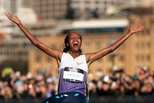 Bewondering voor topatlete Sifan Hassan blijft maar groeien: 'Hoe ze dat doet met die dunne pootjes...'