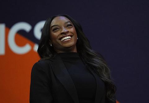 Hoop op terugkeer turnfenomeen Simone Biles op Olympische Spelen: 'Zou ze dat nog kunnen?'