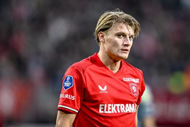 Sem Steijn wil zichzelf en FC Twente belonen: 'Dan hoeven we het daar niet meer over te hebben'