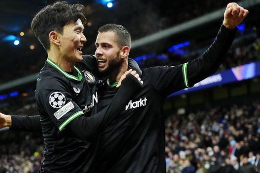 Brian Priske blijft puzzelen door blessuregolf bij Feyenoord: 'Vooral het gemis van Hwang doet pijn'