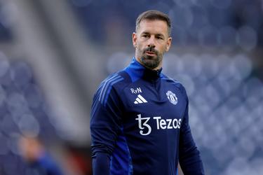 'Ruud van Nistelrooij wordt hoofdcoach in de Premier League na gedwongen vertrek bij Manchester United'