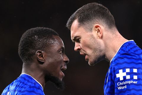 Veelbesproken rel rondom ruziënde Everton-spelers afgesloten: teamgenoten stappen de ring in