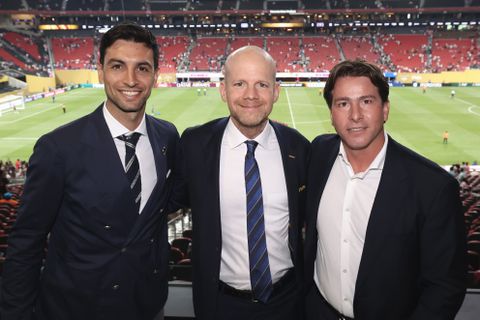 'Ajax schakelt na gesprekken met Jordi Cruijff door naar ex-speler'