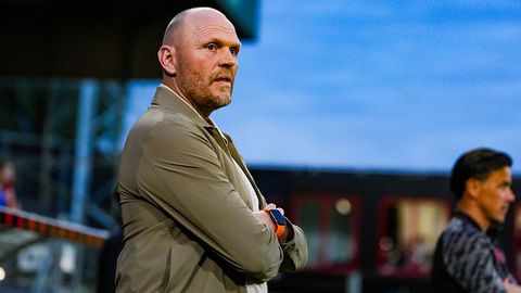 'Marc Overmars haalt eerste ontslagen Eredivisie-trainer van dit seizoen naar Antwerp'