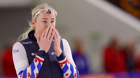 Schaatstalent had het mentaal en fysiek erg zwaar: 'De pijn was niet te omschrijven'