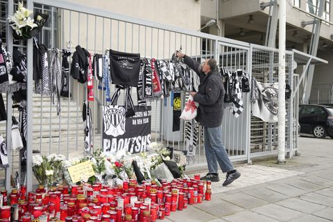 Verslagenheid enorm bij Griekse topclub na fataal ongeluk met zeven fans, speciale actie opgezet