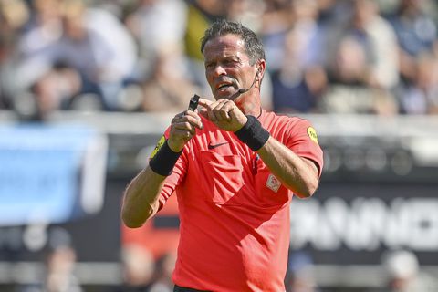 Huilende scheidsrechter Bas Nijhuis laat van zich horen na drama: 'Ik brak volledig'