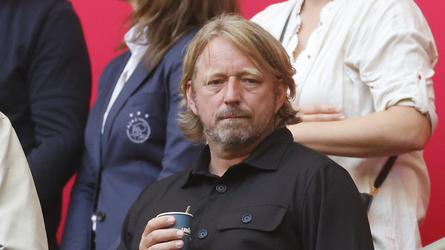 Ajax maakt fors minder winst na Sven Mislintat-zomer: van 76 naar 27 miljoen euro