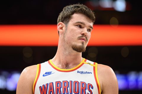 NBA-icoon Stephen Curry en Nederlandse teamgenoot spelen topteam op een hoopje: 'Krankzinnig'