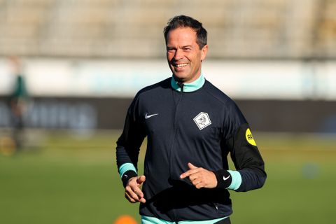 Bas Nijhuis openhartig over leven buiten het voetbalveld: 'Scheidingen doe ik tegenwoordig ook'