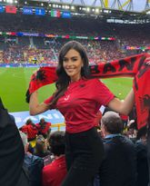 De populaire Eva Murati is een bekend gezicht rondom Champions League-wedstrijden © Instagram