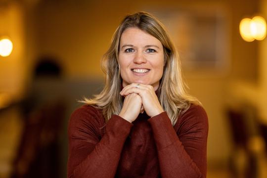 Atletiekicoon Dafne Schippers (34) verrast met eerlijk antwoord op pikante vraag over relatie: 'Waarom niet?'