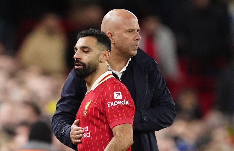 Liverpool-legende smeekt trainer Arne Slot: 'In hemelsnaam, geef hem wat hij wil'