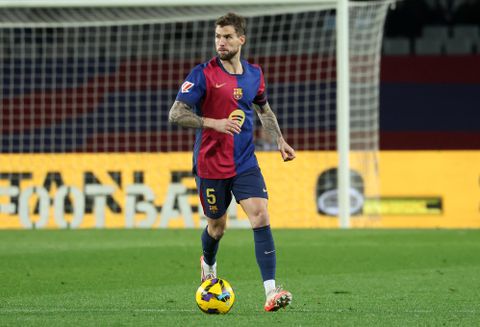 Nieuw hoofdstuk in Spaanse titelstrijd? Osasuna vecht nederlaag tegen FC Barcelona aan