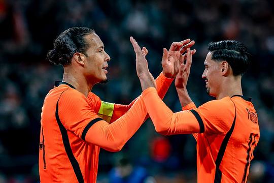 TV-gids: zo kijk je vanavond live naar de oefeninterland Nederland - Ecuador