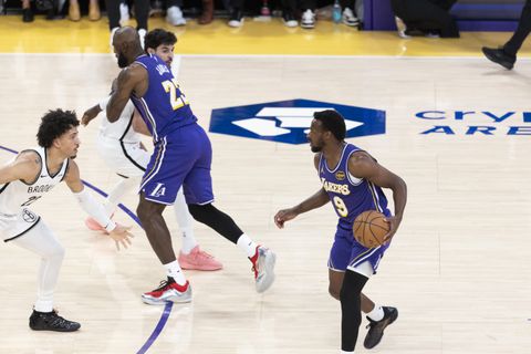 NBA-icoon LeBron James (41) emotioneel na uniek moment met zoon (21): 'Ik kan me geen beter gevoel wensen'