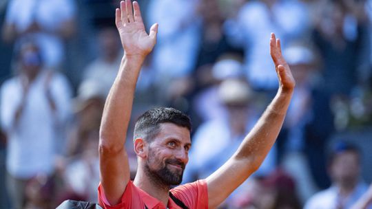 Vader Novak Djokovic komt met opvallende reactie in discussie over aanstaand pensioen toptennisser