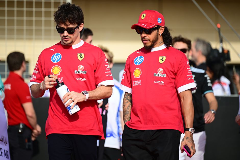 Ferrari breekt opnieuw met traditie: Lewis Hamilton en Charles Leclerc ondergaan metamorfose voor race in Miami