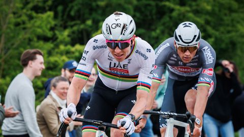 Mathieu van der Poel ziet Tadej Pogacar recordbedrag aan prijzengeld pakken, Nederlander rijdt rijk voorjaar