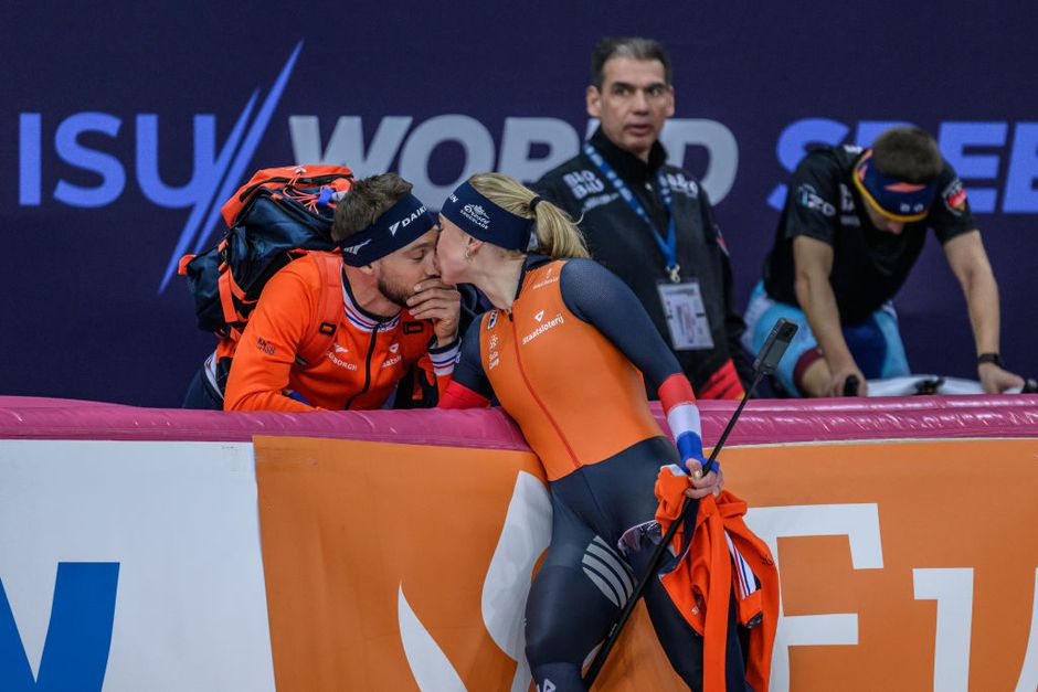Joy Beune gaat sportieve en gevaarlijke uitdaging aan met Kjeld Nuis op haar verjaardag: 'Daar gaan we'