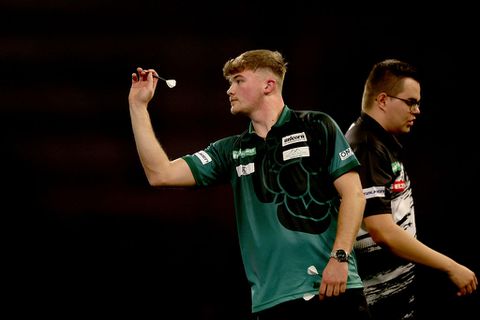 Topdarter (20) neemt ingrijpend besluit na verlies tegen Gian van Veen: 'Dat is het belangrijkste'