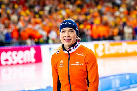 Topschaatsster Joy Beune in het zonnetje gezet door vriend Kjeld Nuis op bijzondere dag: 'Prinses van het eiland'