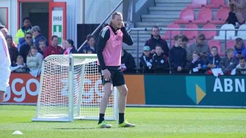 Blessurezorgen in aanloop naar Ajax-PSV: sterkhouders ontbreken op training richting cruciaal duel