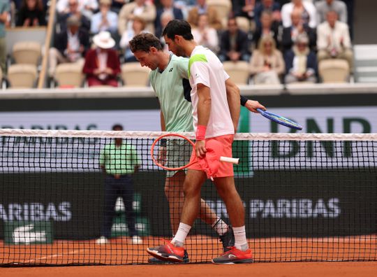 Furieuze toptennisser haalt hard uit naar Roland Garros en ATP: 'Het systeem dwingt ons, dat is niet eerlijk'