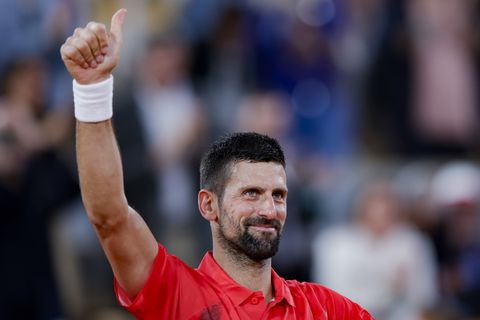 Novak Djokovic zet ex-toptennisser voor schut op Roland Garros: 'Ik ben een idioot'