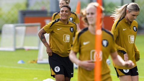 Shanice van de Sanden moest vreugde 'verstoppen' na zien van Oranje-selectie: 'Ik kon niets laten merken'