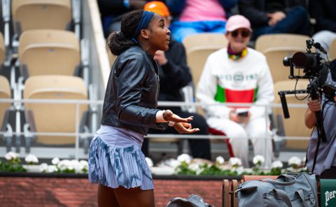 Toptennisster Coco Gauff begaat enorme blunder op Roland Garros: 'Oh mijn god'