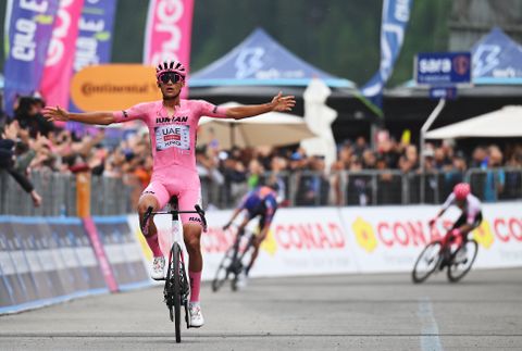 Ongeloof bij toprenner om 'crimineel' Isaac Del Toro in Giro d'Italia: 'En toen was het voorbij'