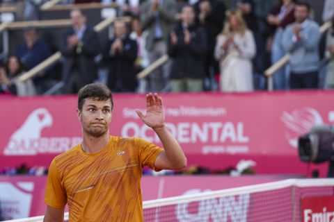 Toptennisser spreekt van schandaal op Roland Garros: 'Ik ben bespuugd, dit gaat echt te ver'