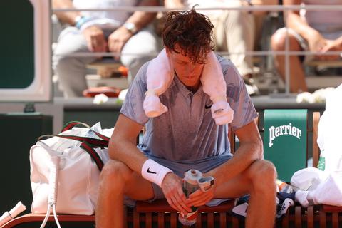 Programma en uitslagen Roland Garros | Topfavoriet Jannik Sinner sneuvelt al snel in Parijs
