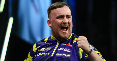 Live Premier League Darts | Luke Littler na vreemde wedstrijd naar finale, wie pakt immense prijzenpot?
