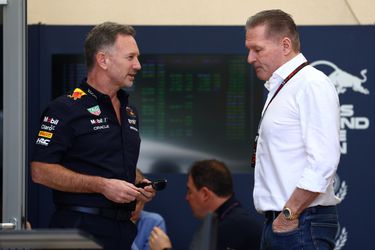 Jos Verstappen wijst tijdens GP Oostenrijk boos naar Christian Horner: 'Dan denk ik: zeg het in mijn gezicht'