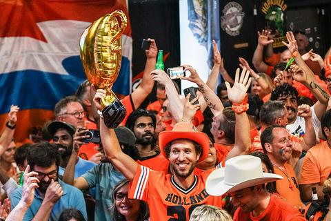 Spelers Nederlands elftal komen voor WK voetbal met bijzonder verzoek: 'Dan doe je er nog een schep bovenop'