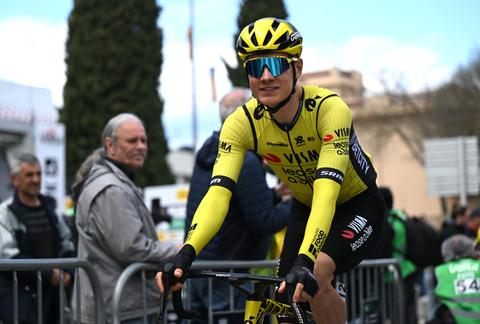 Wilco Kelderman slaat keihard terug na domper en soleert naar historische Nederlandse titel
