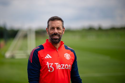 Ruud van Nistelrooij maakt indruk bij Manchester United: 'Intens en competitief'