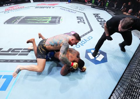 Trainingspartner Rico Verhoeven steelt de show met razendsnelle knock-out bij UFC 304