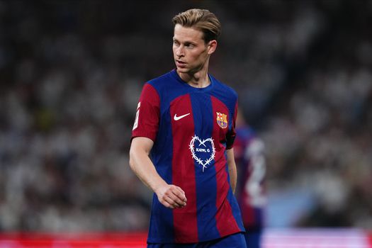 Drama voor Frenkie de Jong: nog steeds niet fit en moet ook trainingskamp FC Barcelona missen