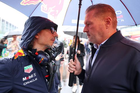 Jos Verstappen wordt hard aangepakt tijdens ongemakkelijk moment: 'Nu ben je ineens stil?'