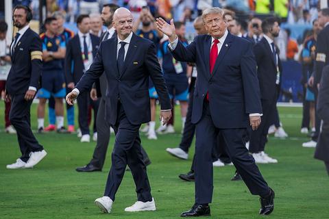 Omstreden rol van Gianni Infantino en Donald Trump op WK voetbal krijgt staartje