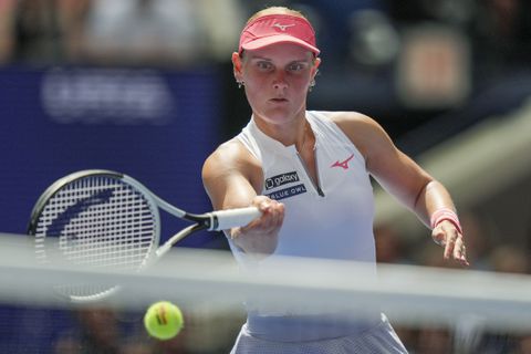 Suzan Lamens mept zich naar 2e kwalificatieronde Roland Garros