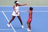 Venus Williams en Leylah Fernandez. © Getty Images