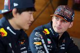 Yuki Tsunoda en Max Verstappen © Getty Images