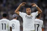 'Vorig seizoen speelde hij hier niet eens': Real Madrid kan volgens Carlo Ancelotti prima zonder afwezige Kylian Mbappé