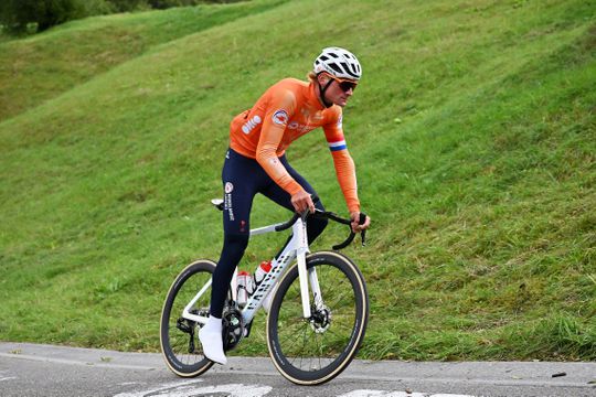 TV-gids: zo kijk je live naar de wegwedstrijd op de WK wielrennen met Mathieu van der Poel